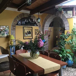 L'angolo Antico Bed & Breakfast